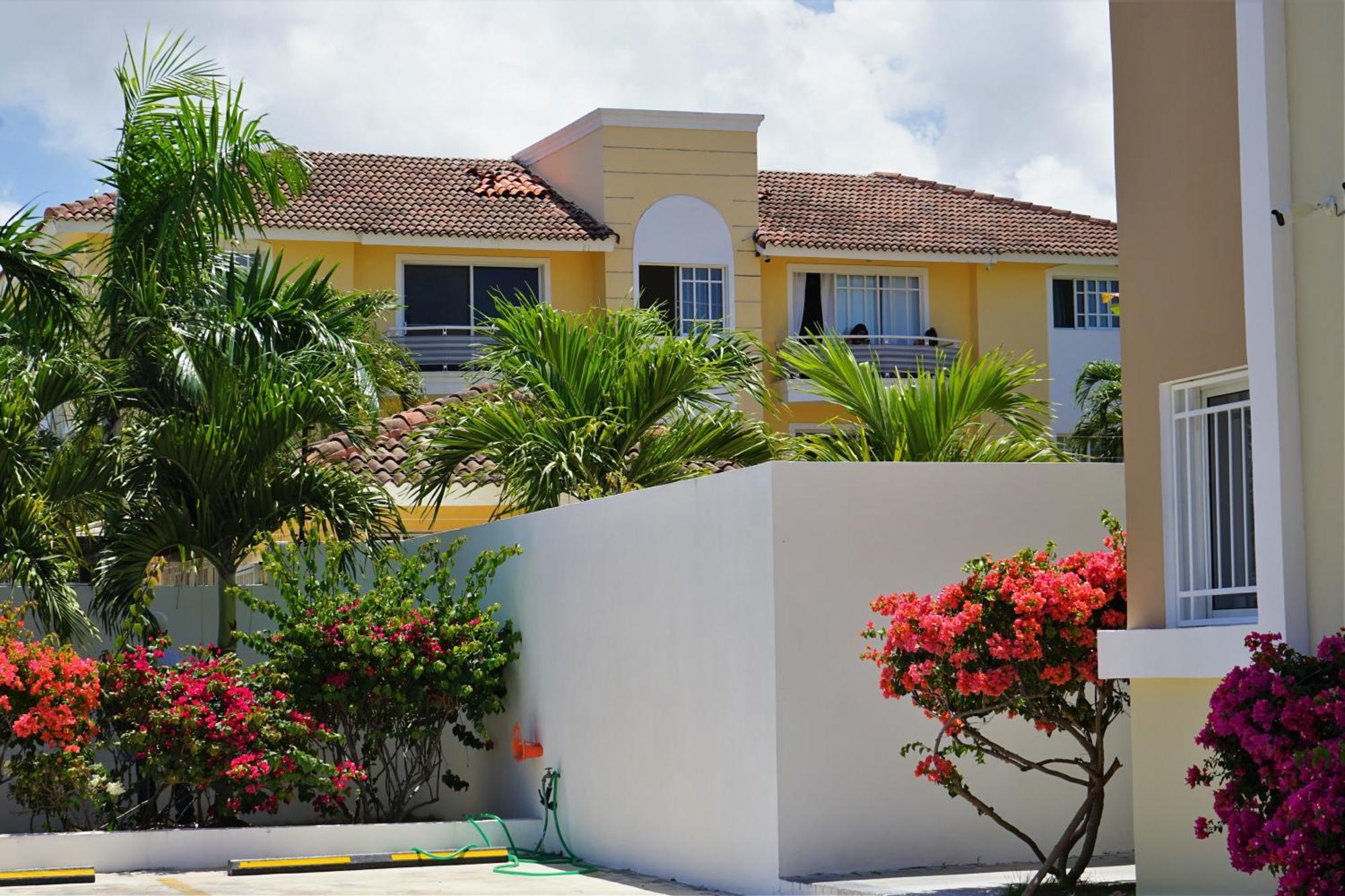 La Yarolina Apartment Punta Cana Exterior photo